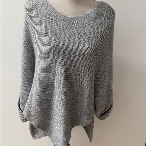 Beretti, made in Italy wool blend sweater/poncho, light gray, s/m, cozy!!